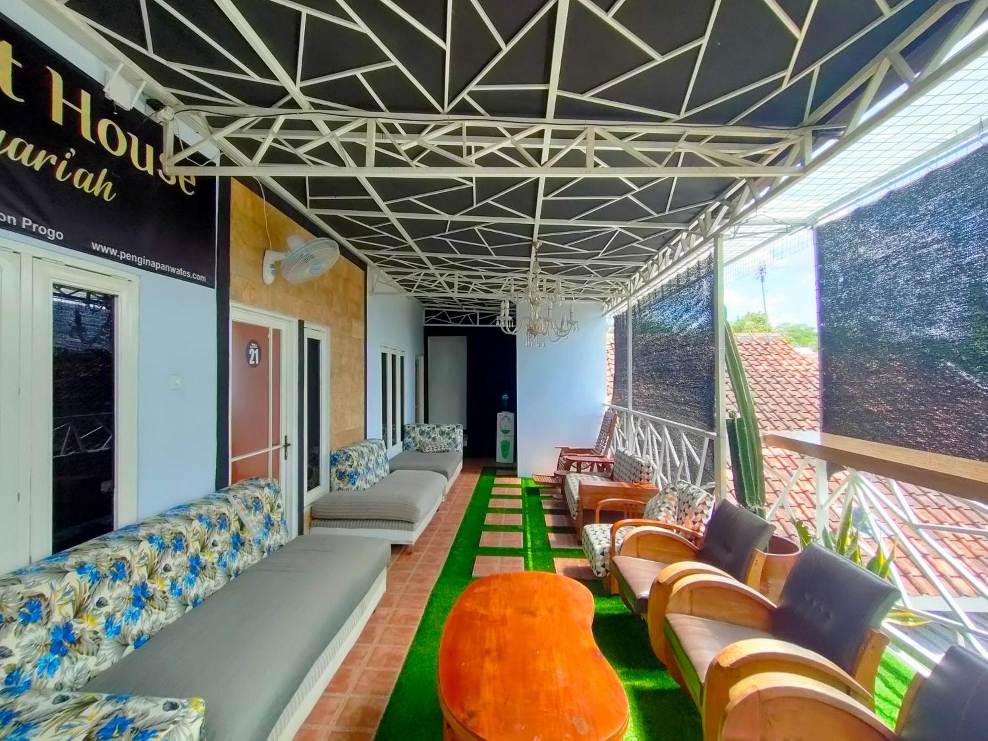 Hotel Reddoorz Syariah Near Stasiun Wates à Wates  Extérieur photo